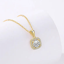 Load image into Gallery viewer, 18 k Berlin Solitaire MOISSANITE Princess Necklace