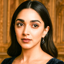 Load image into Gallery viewer, Black Tear Drop Natural Pearl Clip on Silver Earrings