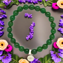 Load image into Gallery viewer, Green Aventurine Flat Silver Bead Bracelet (8 MM)