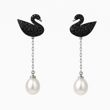 Load image into Gallery viewer, Swan Dangling Natural Pearl Silver Earrings
