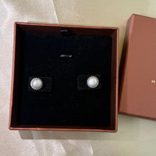 Load image into Gallery viewer, Starry White Natural Pearl Silver Earrings