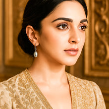 Load image into Gallery viewer, Grey Drop Pearl Clip on Silver Earrings