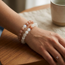 Load image into Gallery viewer, Sunstone_Moonstone_Couple_Bracelet_8_MM_011
