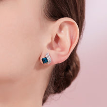 Load image into Gallery viewer, Blue Roman Crystal Silver Earrings