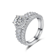 Load image into Gallery viewer, Luxurious Lisbon Solitaire Zircon Silver Ring
