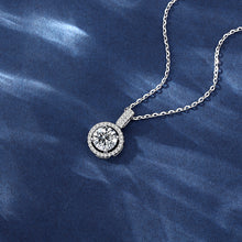 Load image into Gallery viewer, Berlin Solitaire MOISSANITE Princess Necklace