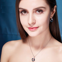 Load image into Gallery viewer, Teal Circle Pendant Swarovski Crystal Silver Necklace Set