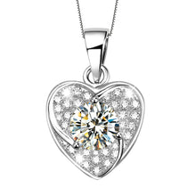 Load image into Gallery viewer, White Zircon Solitaire Royal Heart Necklace Set