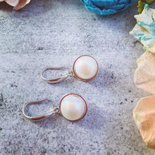 Load image into Gallery viewer, White Tear Drop Natural Pearl Clip on Silver Earrings