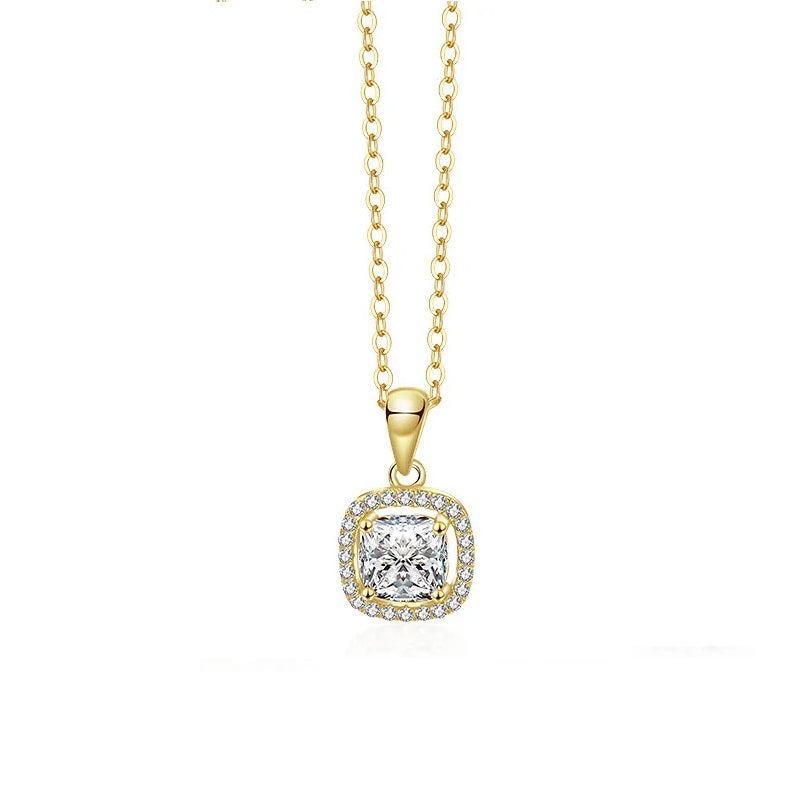 18 k Berlin Solitaire MOISSANITE Princess Necklace
