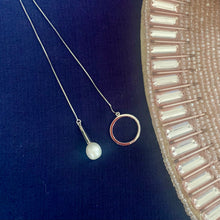 Load image into Gallery viewer, Circle pearl pendant lariat necklace in silver with 925 sterling silver chain – MysticFlavia
