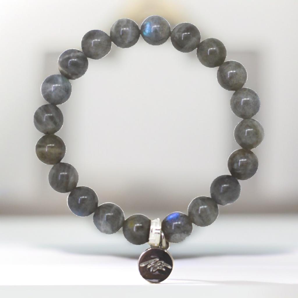 Labradorite Flat Silver Bead Bracelet (8 MM)