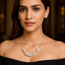 Load image into Gallery viewer, Elegant 5 Natural Pearl au Zircon Silver Necklace
