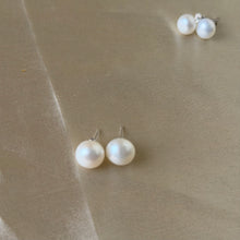 Load image into Gallery viewer, White Natural Pearl Stud Silver Earrings (11 MM)
