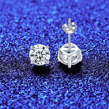 Load image into Gallery viewer, London Solitaire MOISSANITE (4 ct) Queens Earrings
