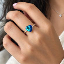 Load image into Gallery viewer, Ocean of Heart Crystal Silver Ring
