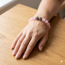 Load image into Gallery viewer, Rose_Quartz_Round_Infinity_Bracelet_00
