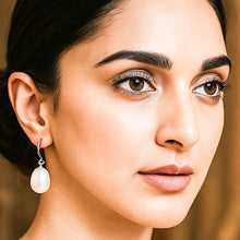 Load image into Gallery viewer, Tear Drop Natural Pearl Clip on Silver Earrings
