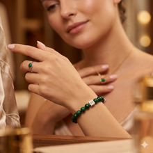 Load image into Gallery viewer, Malachite_infinity_bracelet_1

