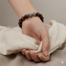 Load image into Gallery viewer, Red_tiger_eye_bracelet_1
