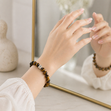 Load image into Gallery viewer, Tiger_eye_Infinity_bracelet_01
