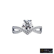 Load image into Gallery viewer, Marie de Crown MOISSANITE Adjustable Silver Ring
