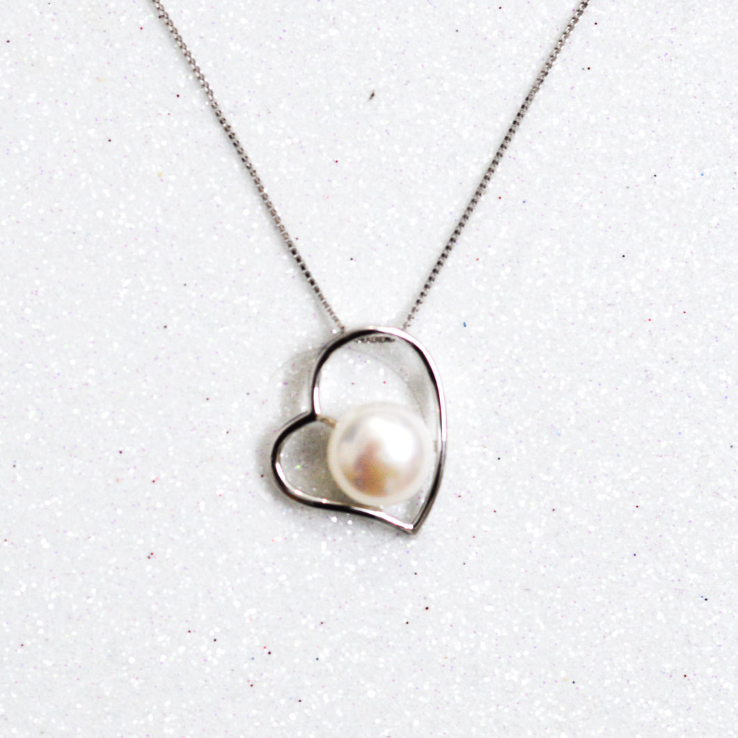 Natural Pearl au Heart Pendant Silver Necklace