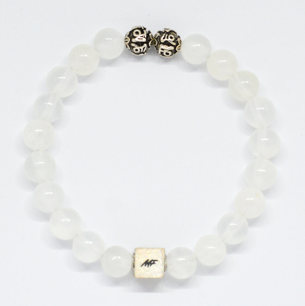 Selenite Round Infinity Silver Bracelet (8 MM)