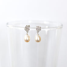 Load image into Gallery viewer, Flowery White Zircon Dangling Natural Pearl Silver Earrings
