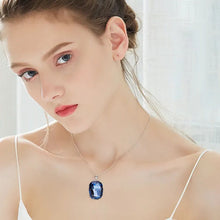 Load image into Gallery viewer, Luxurious Large Swarovski Crystal Silver Necklace

