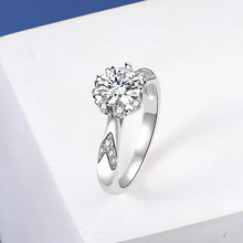 Load image into Gallery viewer, Flowery Solitaire MOISSANITE Women Silver Ring
