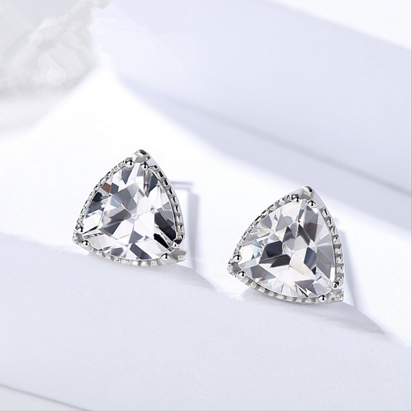 Chic Triangular Zircon Studded Silver Earrings