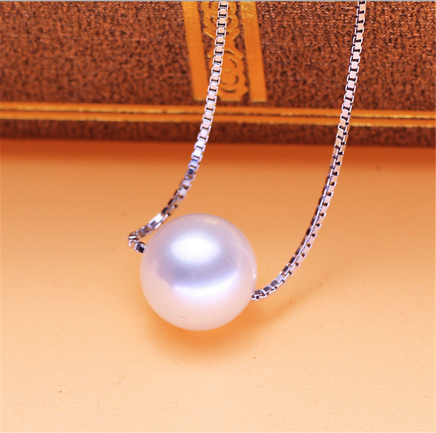 Single White Pearl Pendant Silver Necklace