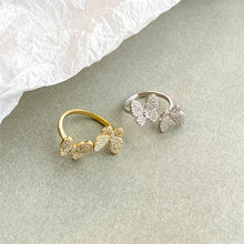 Load image into Gallery viewer, Butterfly Duo Zircon Studded Adjustable Silver Ring
