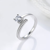 White Zircon Solitaire Interlock Adjustable Silver Ring